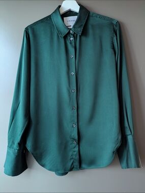 FRAME Denim Emerald Green Silk Button-Down Shirt